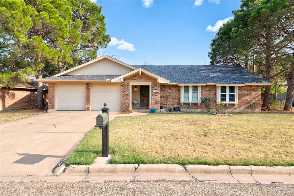 1017 Chriswood Drive Property Photo 1