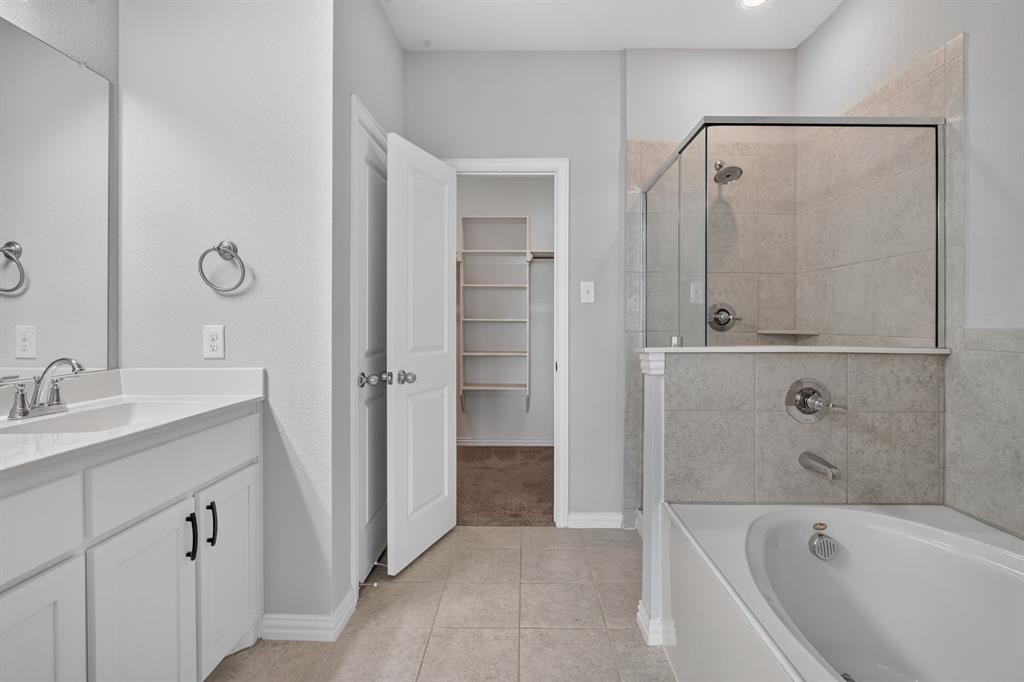 3342 Solana Circle Property Photo 9