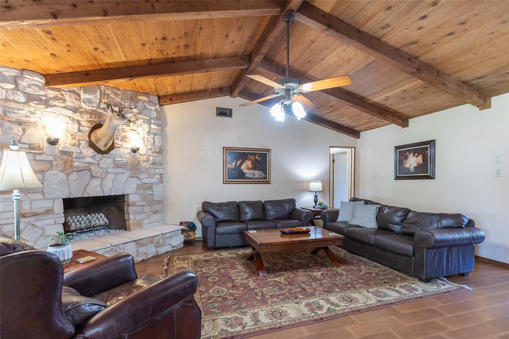 122 Century Lane Property Photo 11