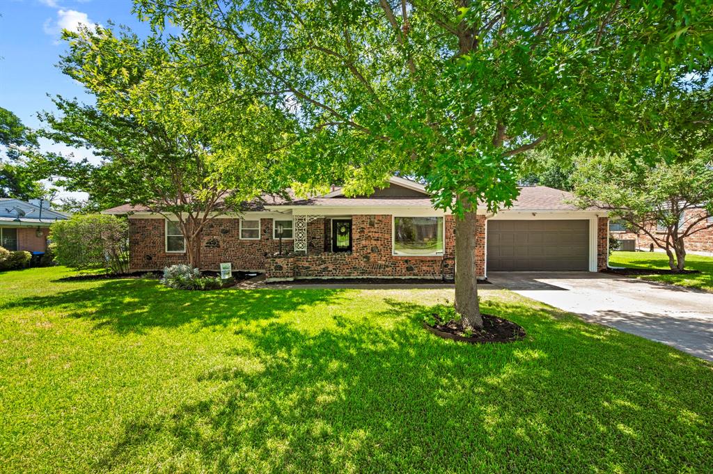 3517 Wooten Drive Property Photo 1