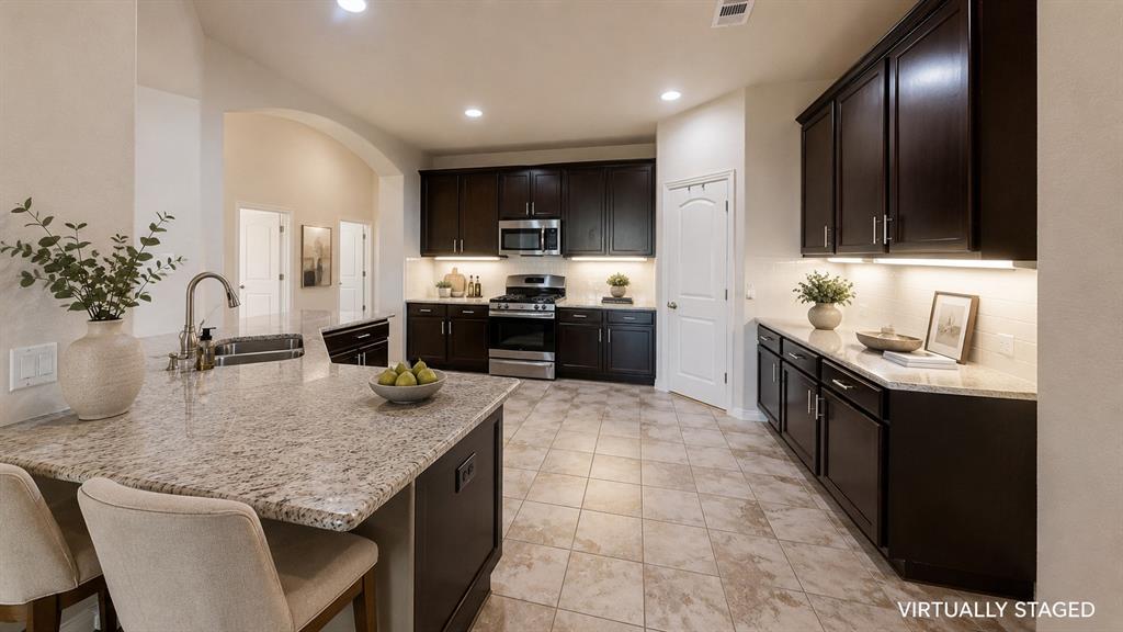 1517 Sea Island Road Property Photo 3