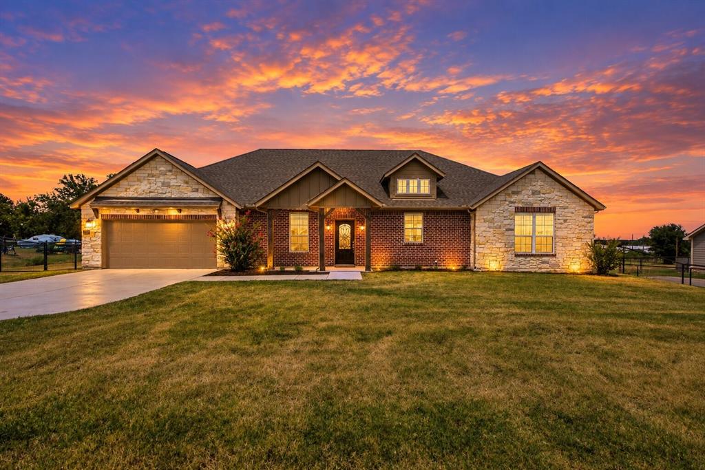 1009 Northern Oaks Court Property Photo 1