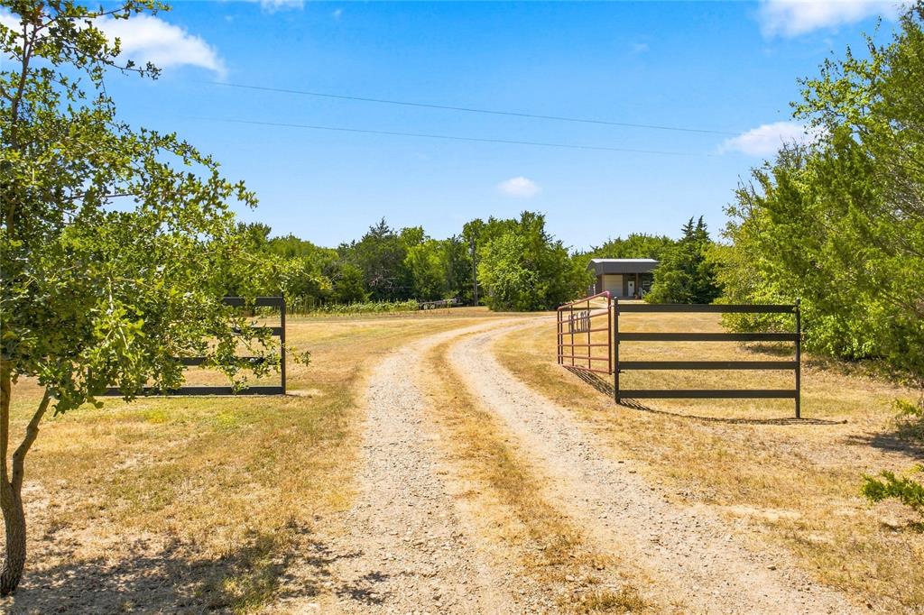 2375 County Road 3080 Property Photo 32