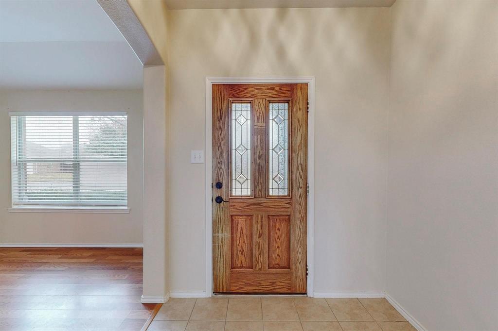 1065 Aviary Drive Property Photo 5