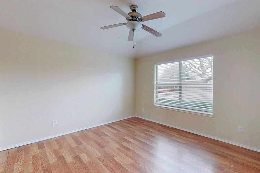 1065 Aviary Drive Property Photo 8