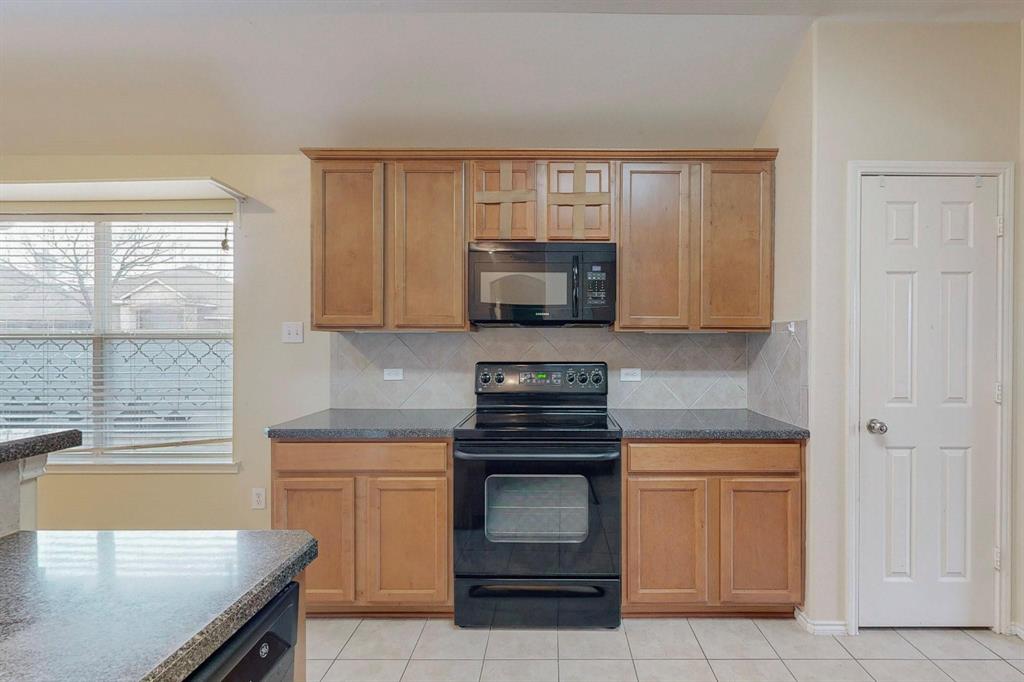 1065 Aviary Drive Property Photo 16