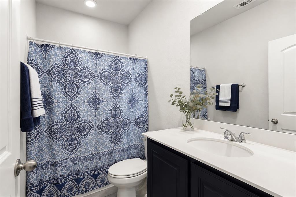 589 Concho Street Property Photo 11