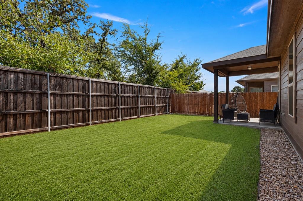 589 Concho Street Property Photo 15