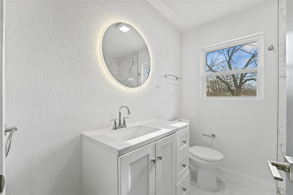 11046 Delford Circle Property Photo 5