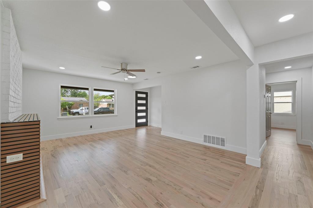 11046 Delford Circle Property Photo 10
