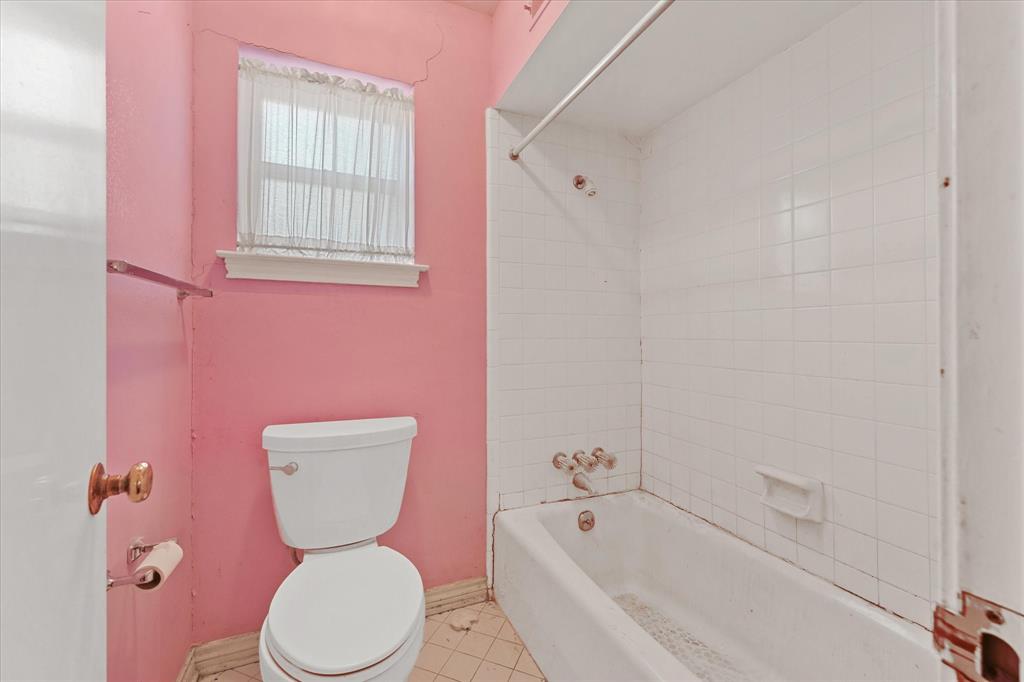 6238 E Lovers Lane Property Photo 9