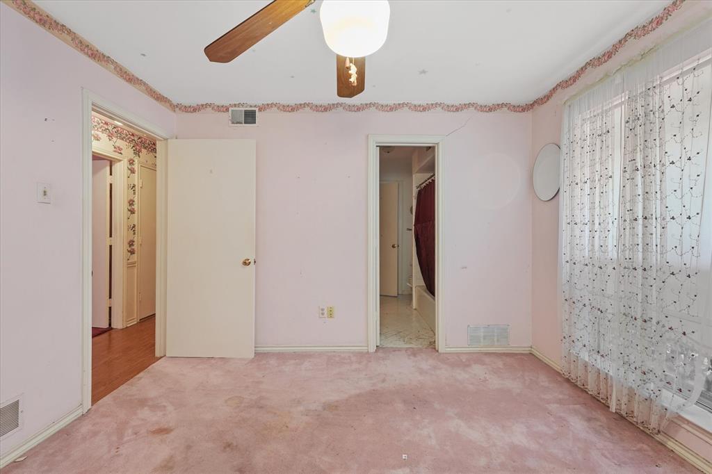 6238 E Lovers Lane Property Photo 13