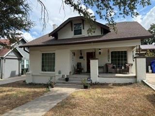 2924 Windsor Avenue Property Photo 1