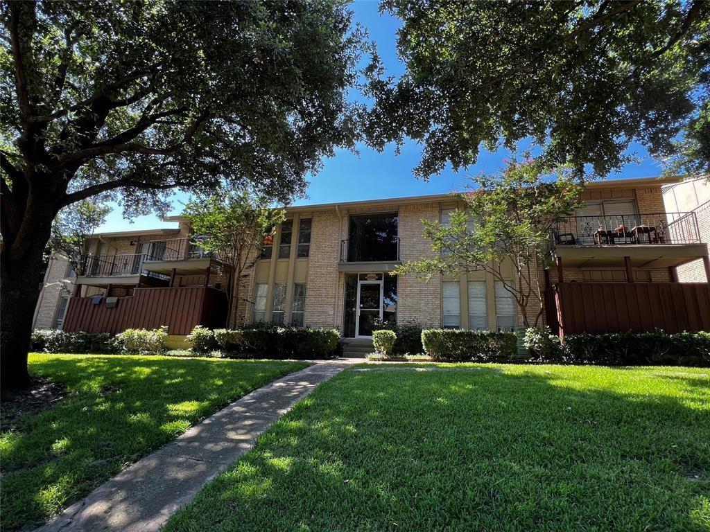 5826 Sandhurst Lane C Property Photo 1