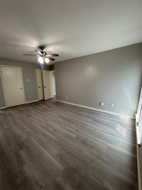 5826 Sandhurst Lane C Property Photo 3