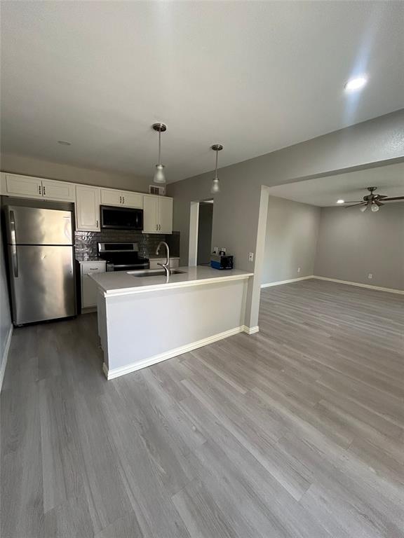 5826 Sandhurst Lane C Property Photo 12
