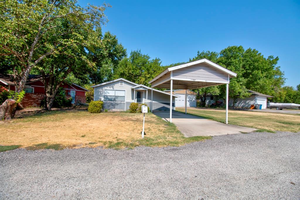 111 Faye Circle Property Photo 5