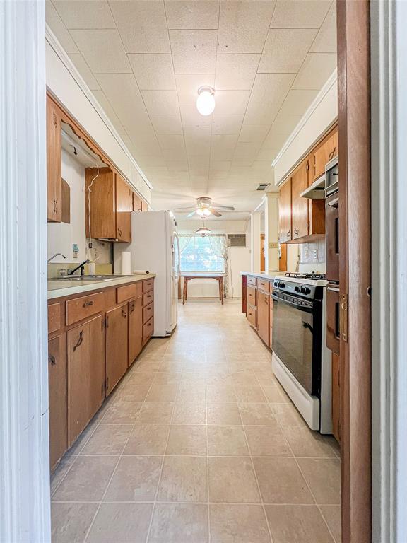 2706 Bois D Arc Street Property Photo 6