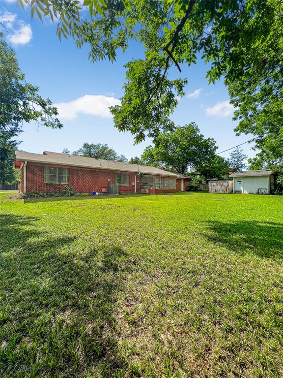 2706 Bois D Arc Street Property Photo 13