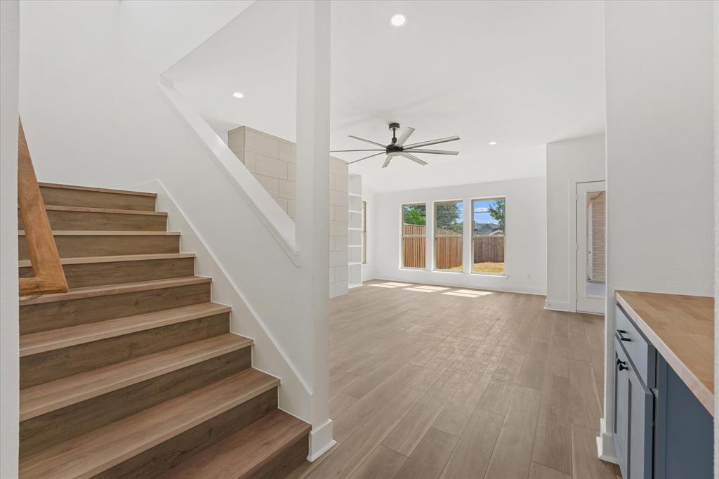 3786 Wenatche Drive Property Photo 6