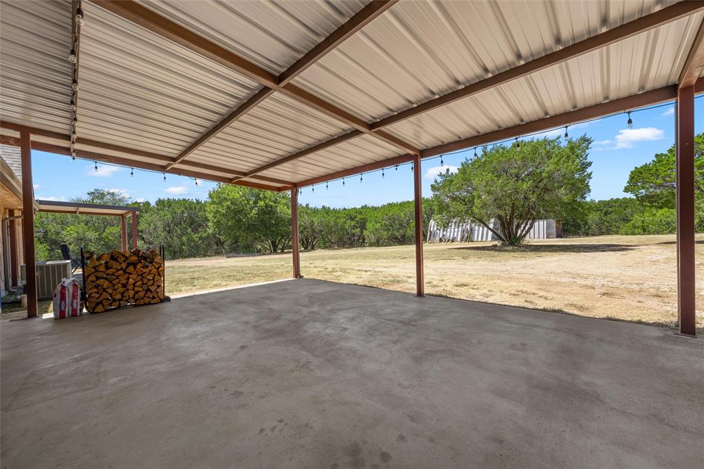 271 County Road 3580 Property Photo 25