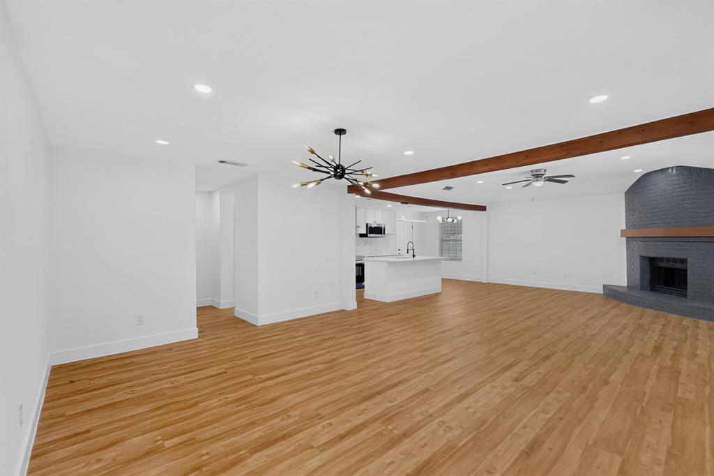 6000 Cool Springs Drive Property Photo 11