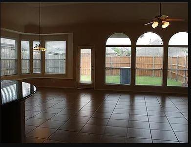 13372 Mannheim Drive Property Photo 4