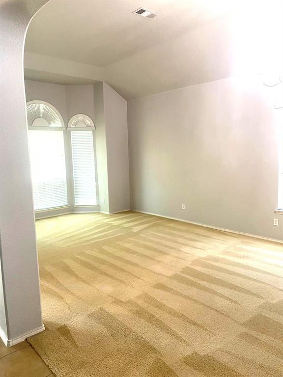 13372 Mannheim Drive Property Photo 5