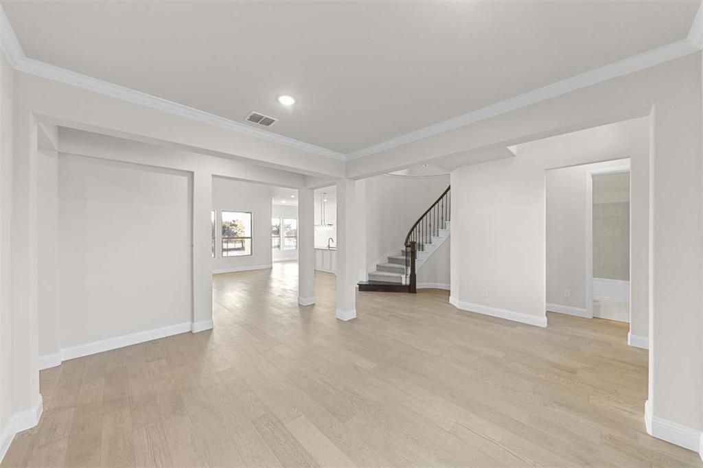 708 Wiltshire Road Property Photo 6