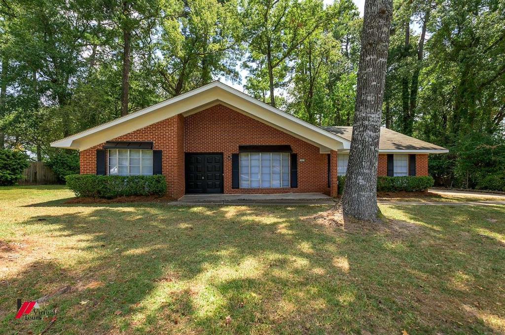 305 Pine Cone Property Photo 1