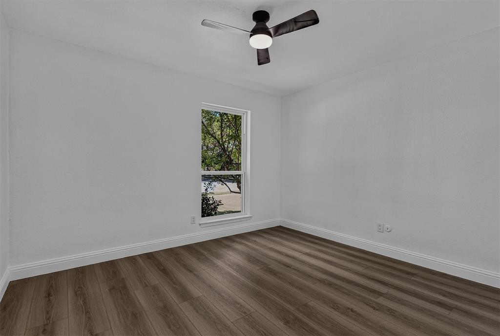 6 Collins Court Property Photo 19