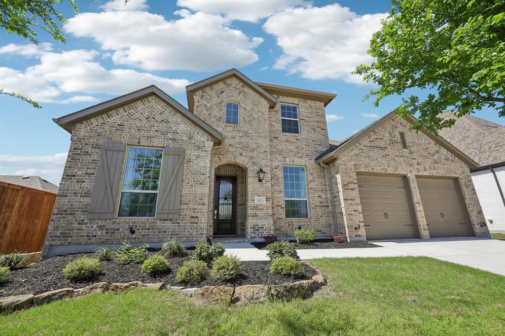 4101 Hawthorn Drive Property Photo 1