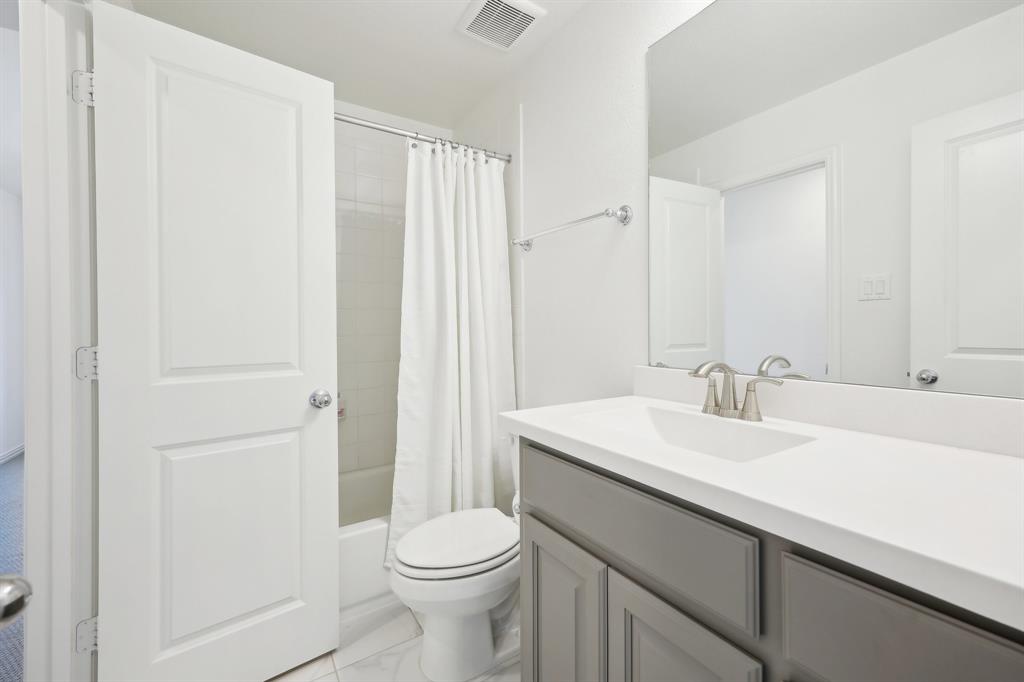 4101 Hawthorn Drive Property Photo 30