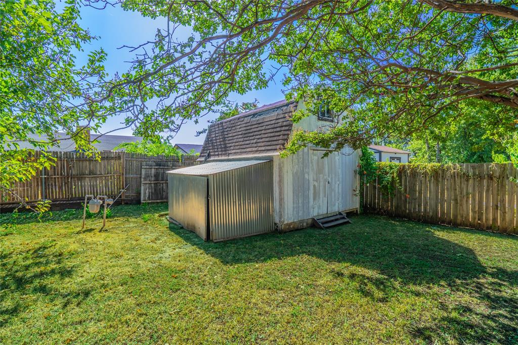 705 Rockledge Drive Property Photo 10