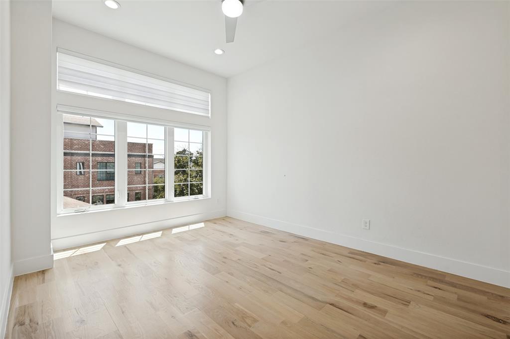 1910 Caddo Street B102 Property Photo 17