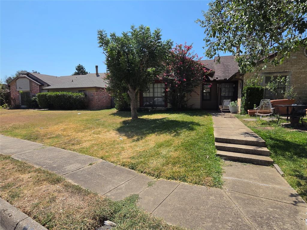 2502 E Timberview Lane Property Photo 1