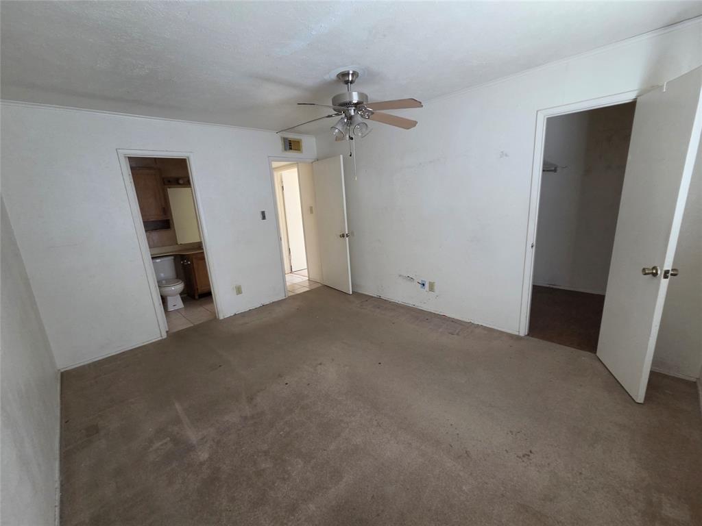 2502 E Timberview Lane Property Photo 8