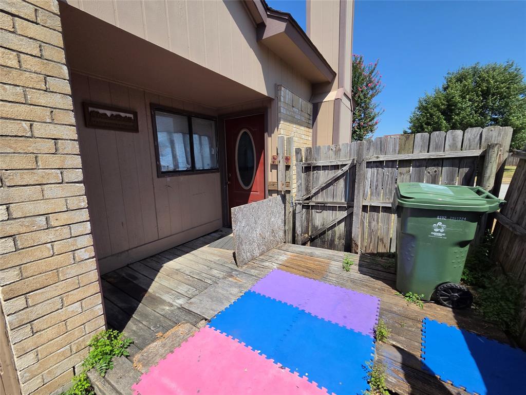 2502 E Timberview Lane Property Photo 11