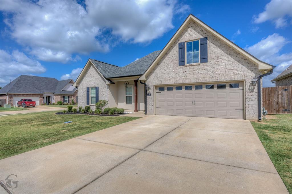 31 Crowder Drive Property Photo 1