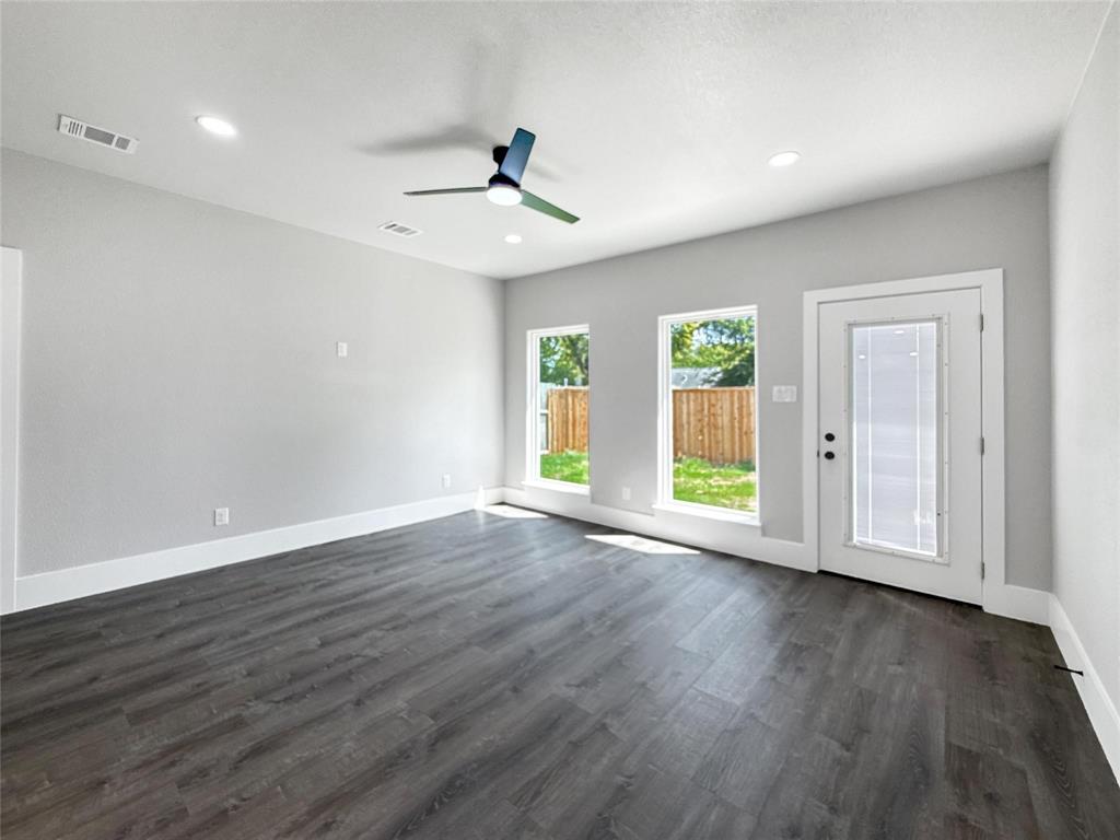 2130 Kathleen Avenue Property Photo 6