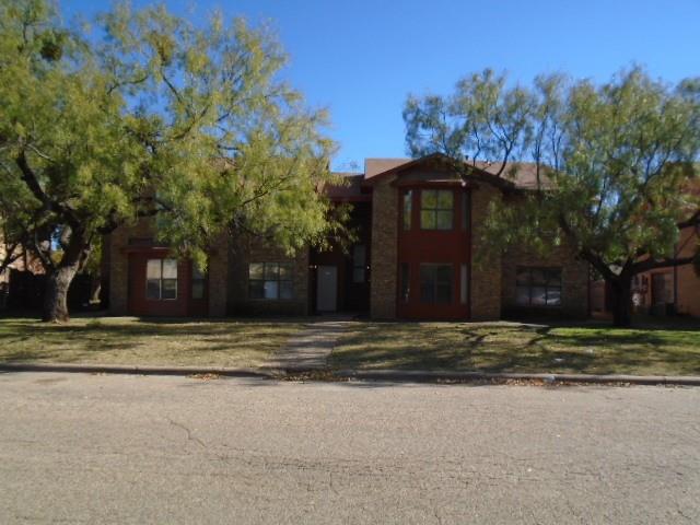 909 Bruce Way Property Photo 1