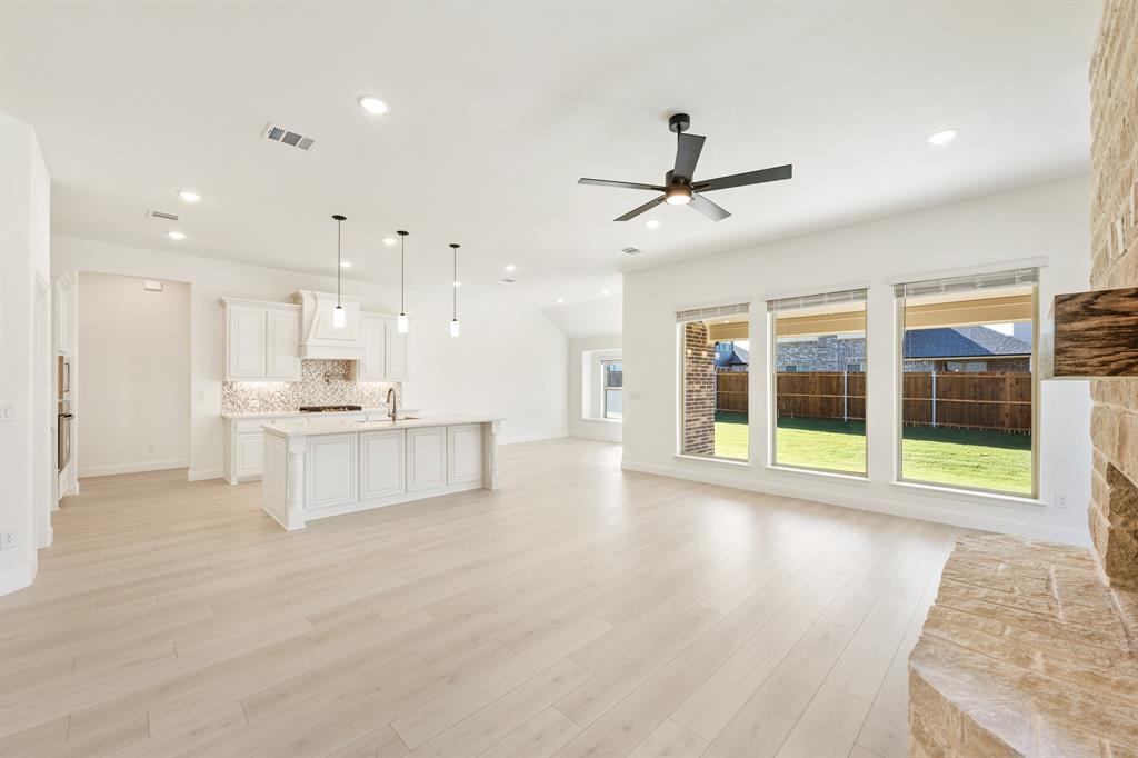 2005 Amber Gate Drive Property Photo 15