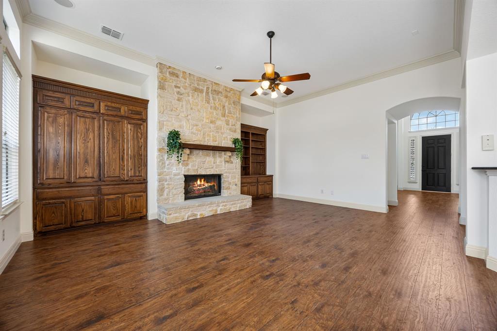 2308 Harrisburg Lane Property Photo 6