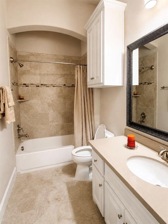 4905 Dunland Drive Property Photo 6