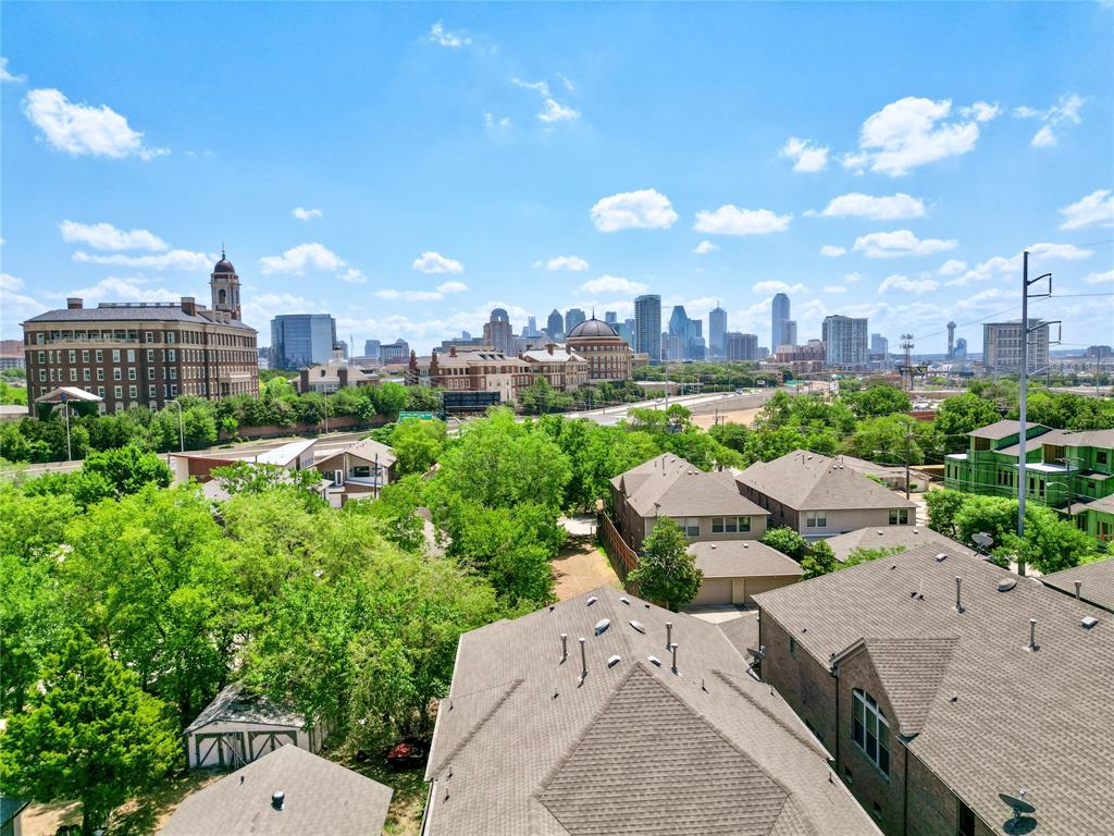 2411 Knight Property Photo 4