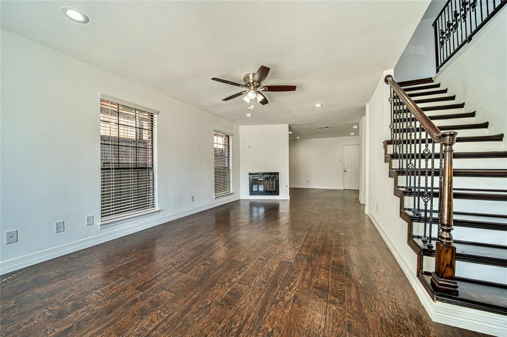 2411 Knight Property Photo 11