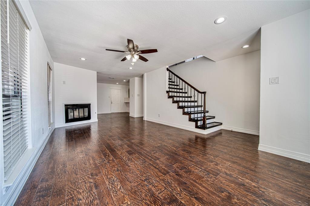 2411 Knight Property Photo 12