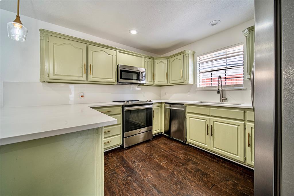 2411 Knight Property Photo 18