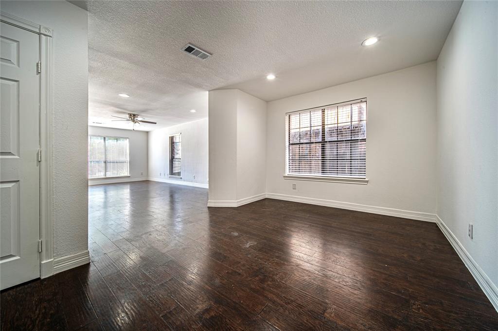 2411 Knight Property Photo 20