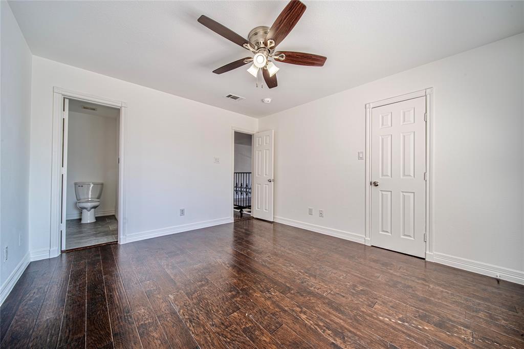 2411 Knight Property Photo 21